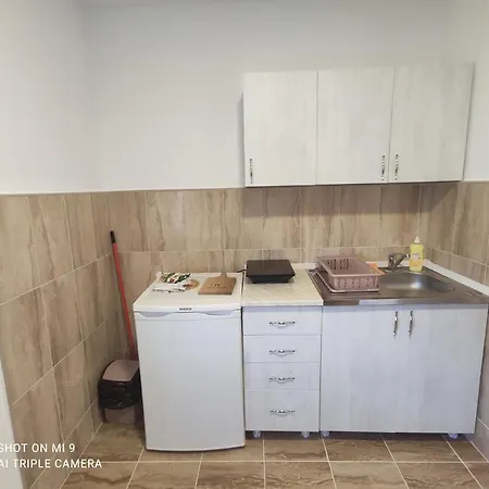 Trifunovic דירה סוקו בניה